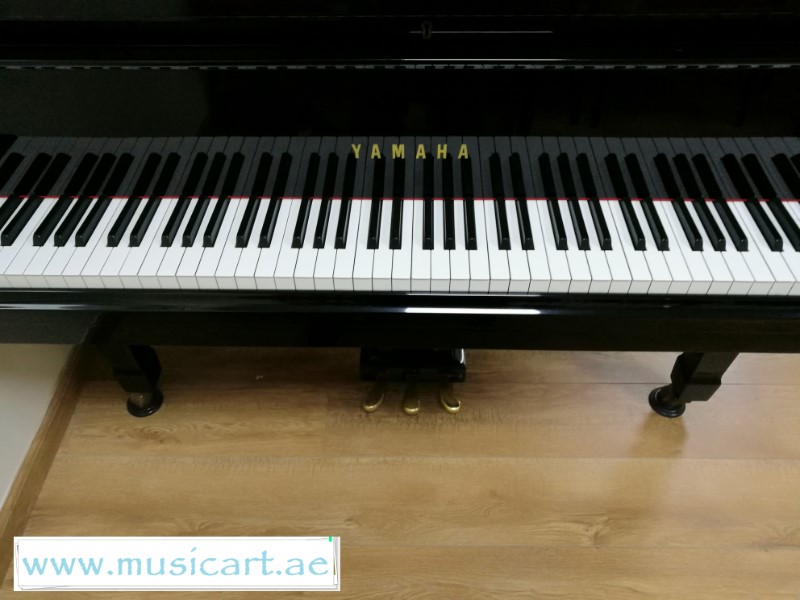 Picture of 'Yamaha Grand Piano G3 Serial Number B4710690'